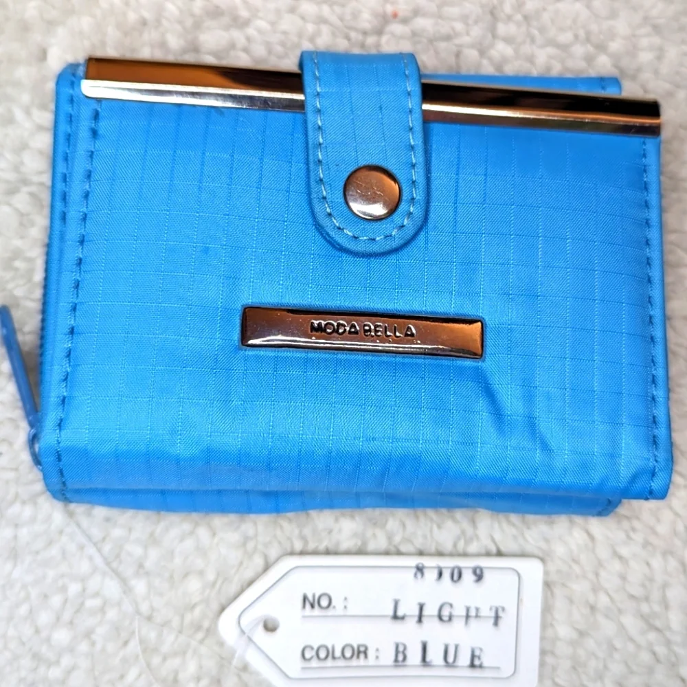 Ampere mini wallets are super cute in blue, pink, gold, white, and black!  NWT